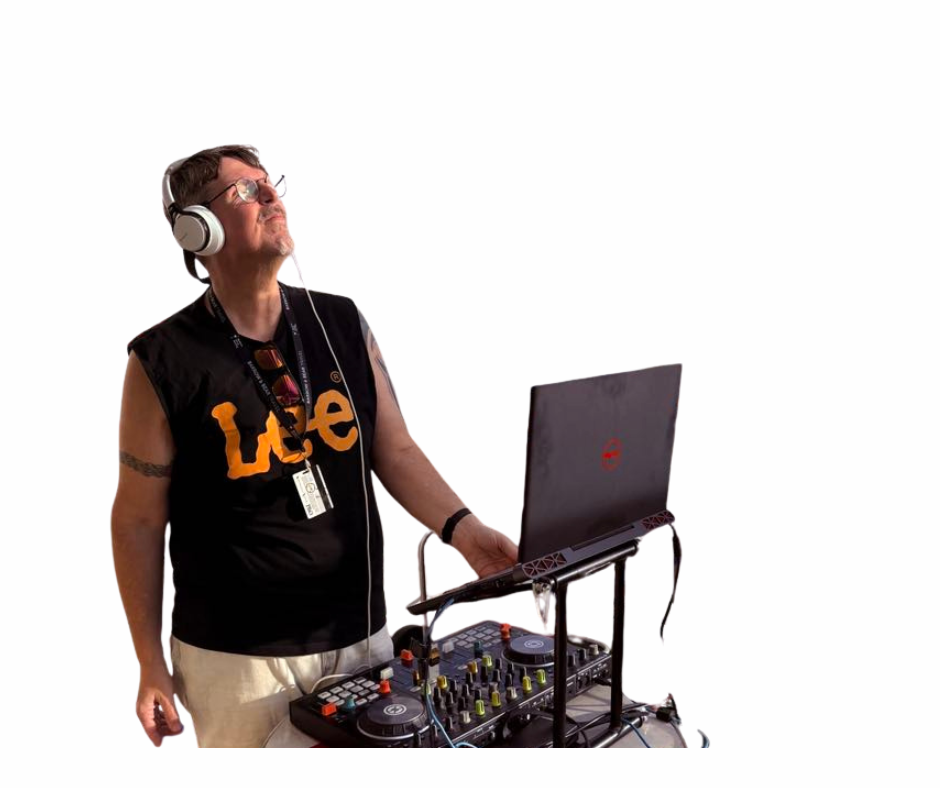 DJ